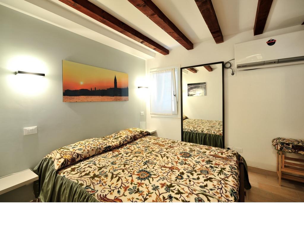 Palace La Vida Apartments By Wonderful Italy Venice Exterior photo