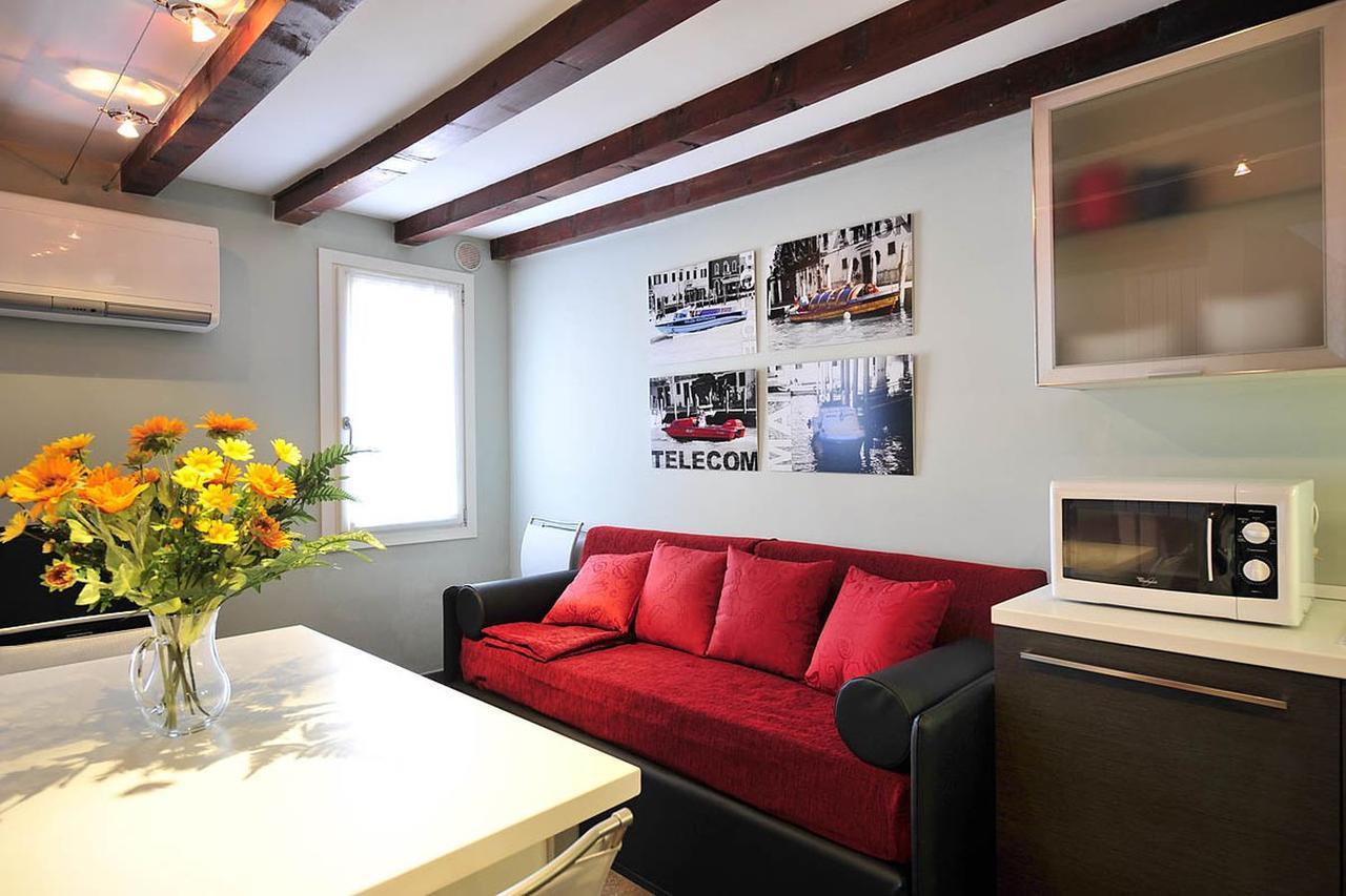 Palace La Vida Apartments By Wonderful Italy Venice Exterior photo